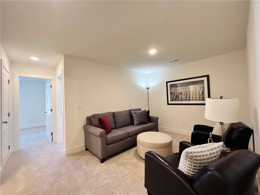 1822 Emory Lane