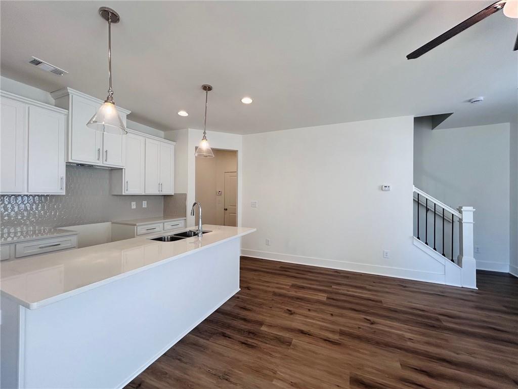 1814 Emory Lane