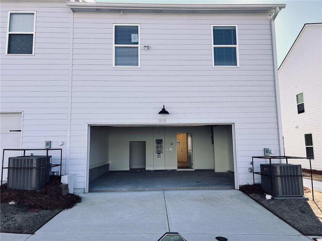 1818 Emory Lane