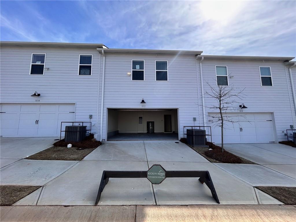 1812 Emory Lane