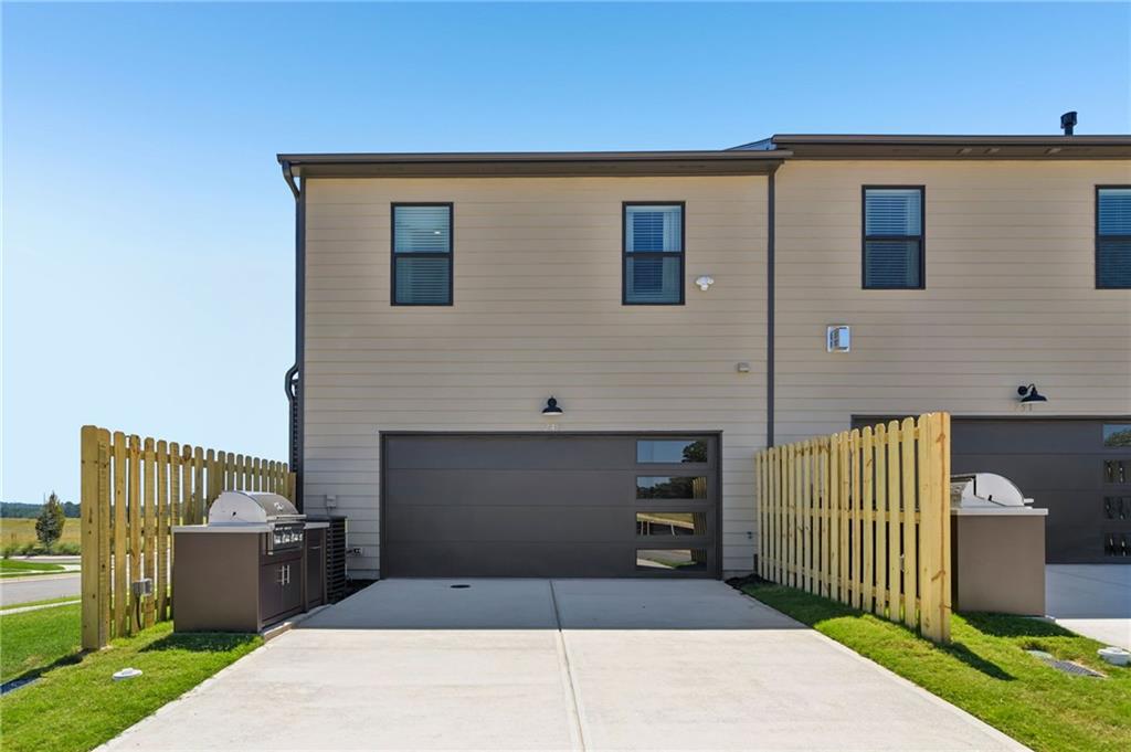 259 Barracks Way