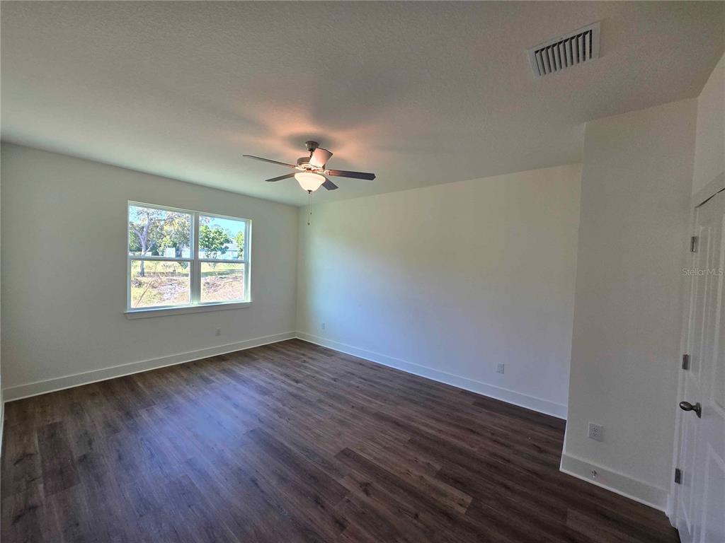 3352 DAYBREAK RUN LOOP